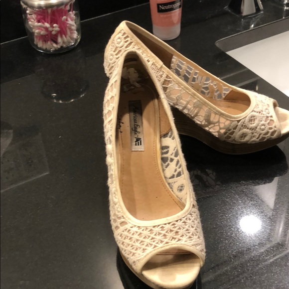 Moderate use American Eagle wedges - Picture 4 of 6